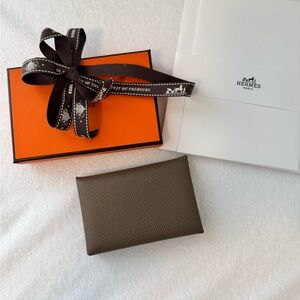 Hermes Calvi card holder in Etoupe